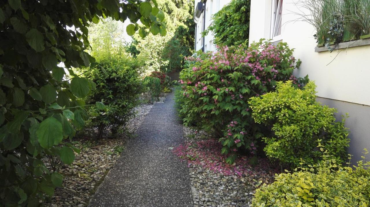 Park Line Garden Appartement *